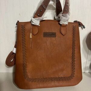 Wrangler Brown Leather Tote with Rustic Design